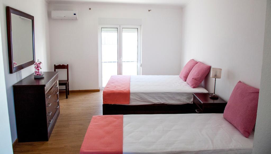Alvor Guesthouse Chambre photo